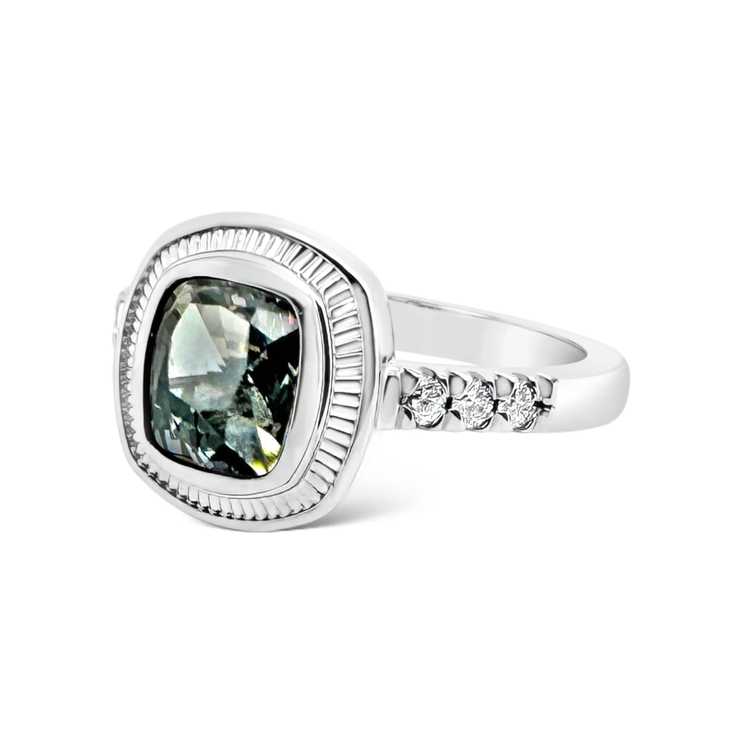 Gray Spinel & Diamond Ring - Image 3