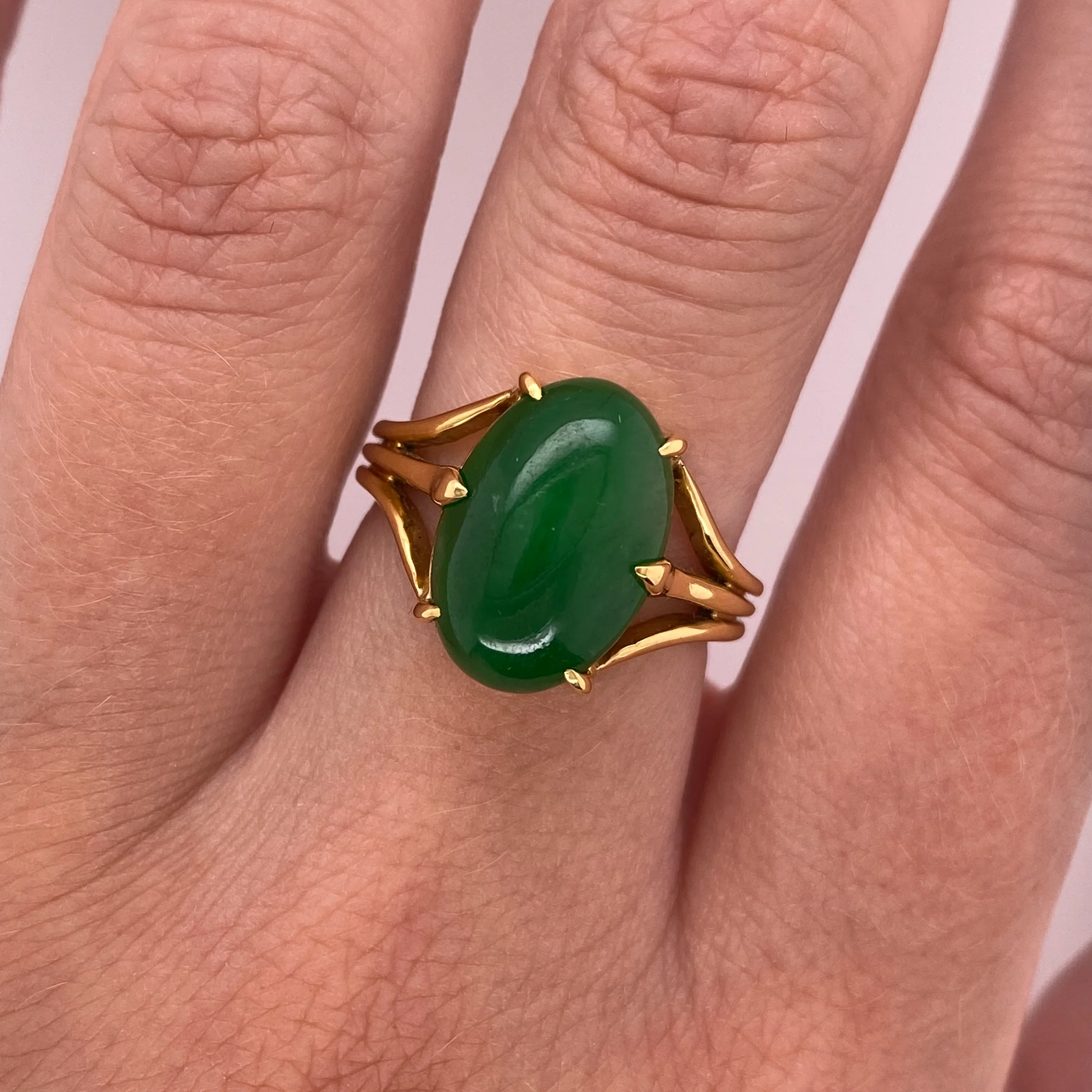 Green Jadeite Ring - Image 4